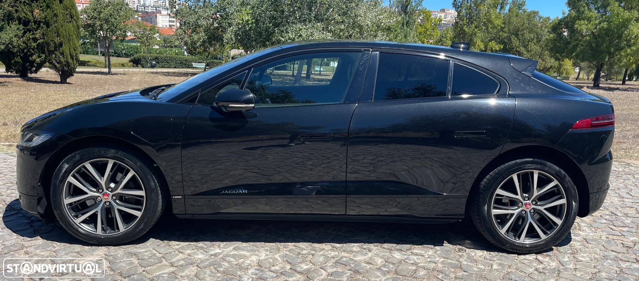 Jaguar I-Pace EV400 AWD First Edition - 8