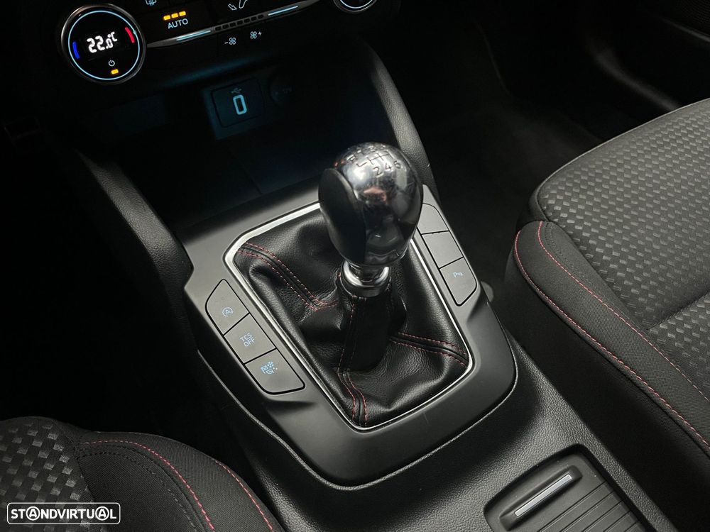 Ford Focus 1.5 EcoBlue S&S ST-LINE - 16