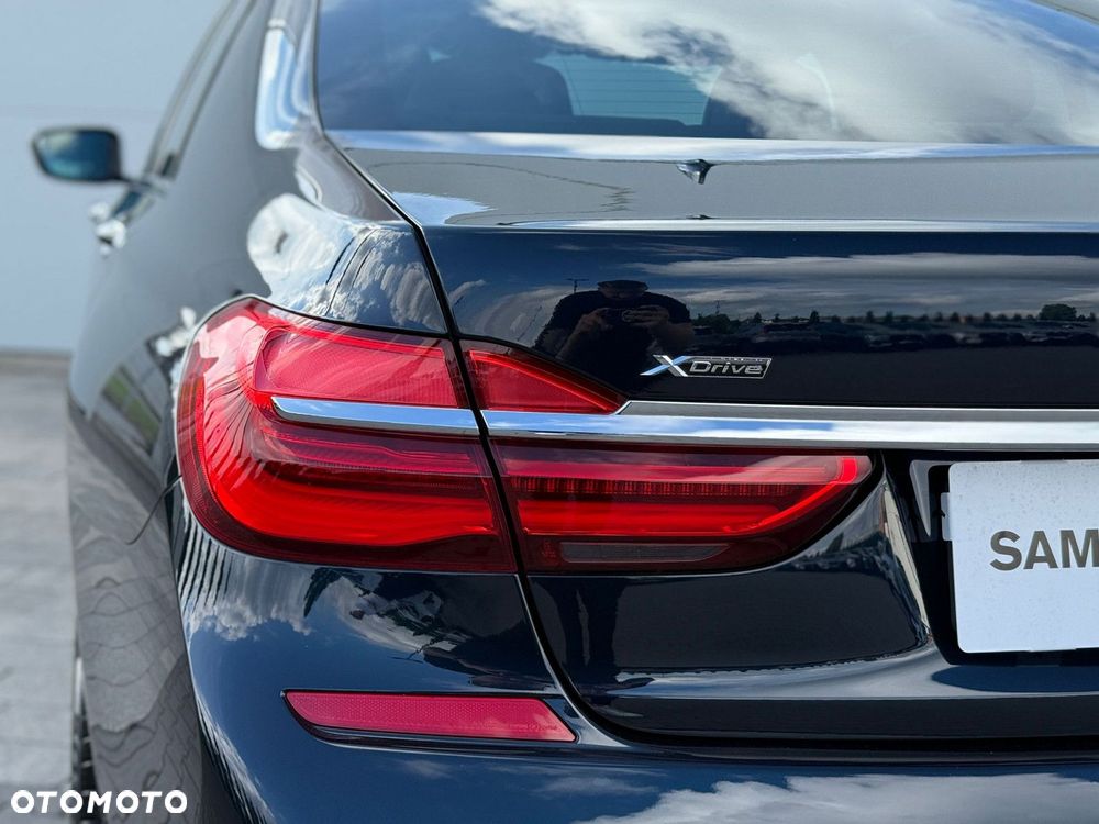 BMW Seria 7 - 7
