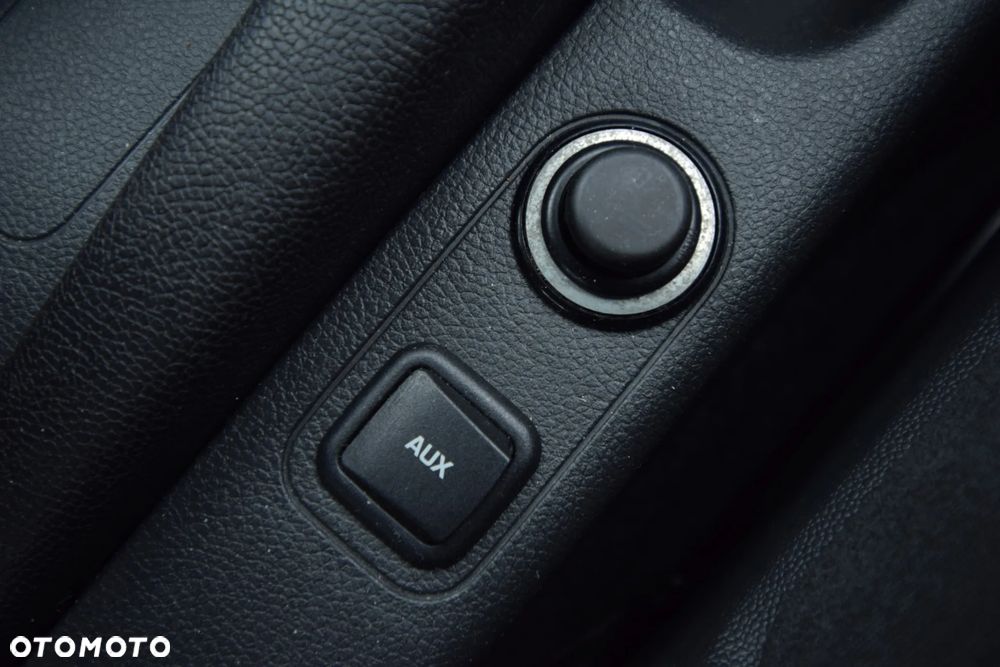 Skoda Fabia 1.2 HTP Ambiente - 31