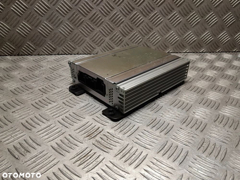 OPEL INSIGNIA A WZMACNIACZ AUDIO 20982297