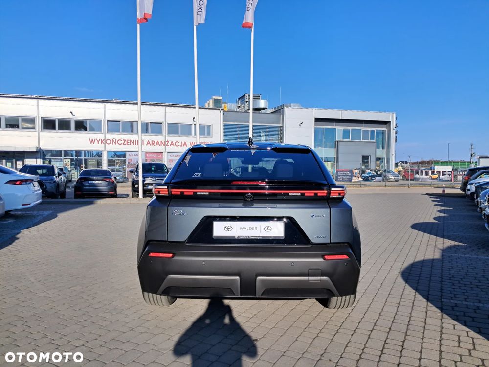 Toyota C-HR+ 77kWh 4x4 Executive - 5