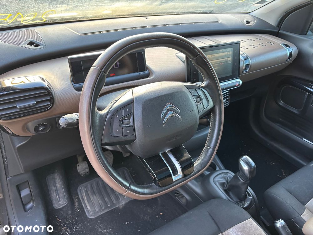 Citroën C4 Cactus - 14