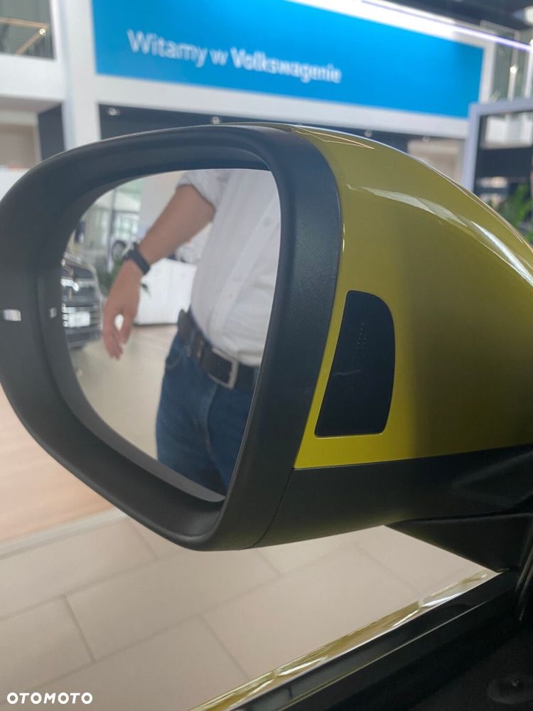Volkswagen T-Cross - 13