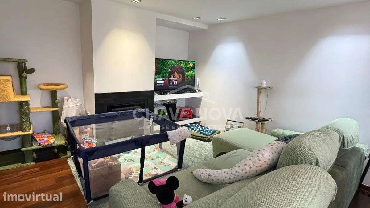 T2 Seminovo c/varanda e garagem Box em Canidelo - Grande imagem: 4/33