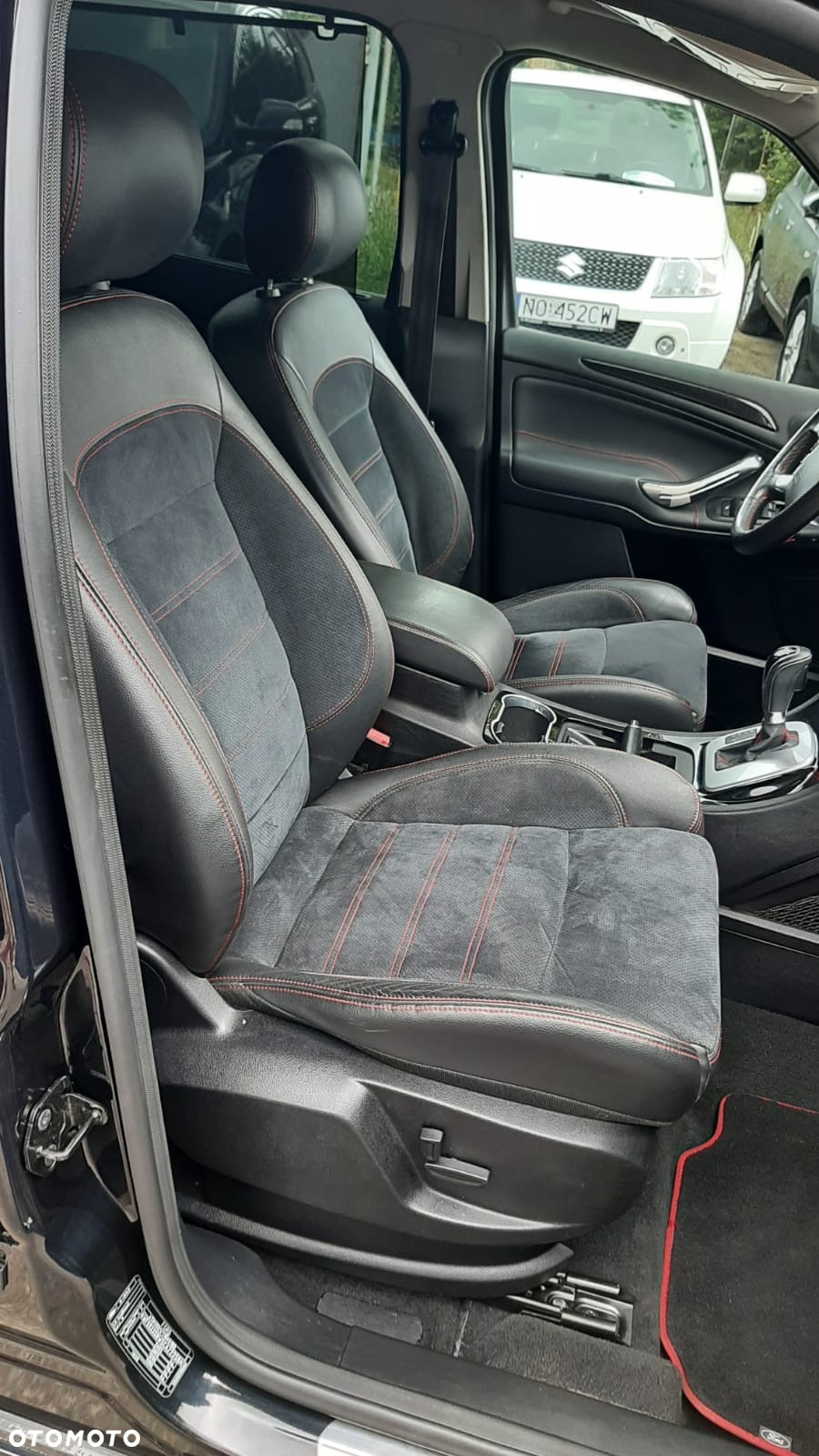 Ford S-Max 2.0 EcoBoost Titanium - 17