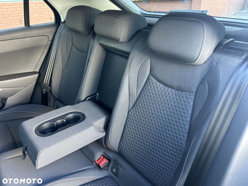 Volkswagen T-Roc - 31