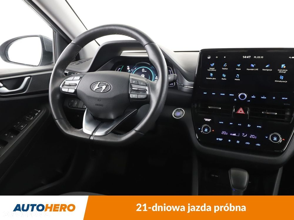 Hyundai IONIQ - 14