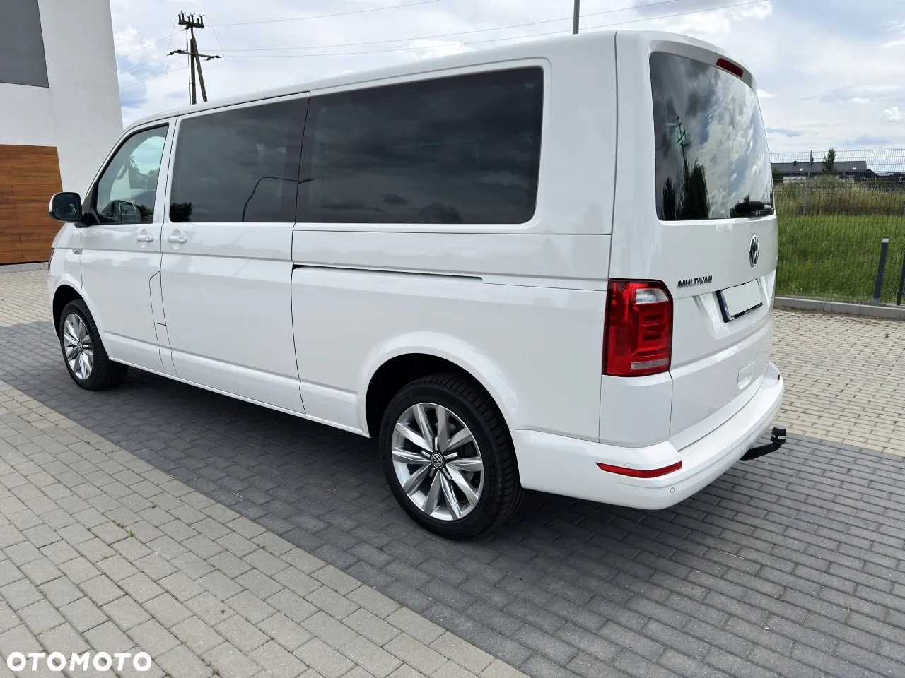 Volkswagen Multivan - 3