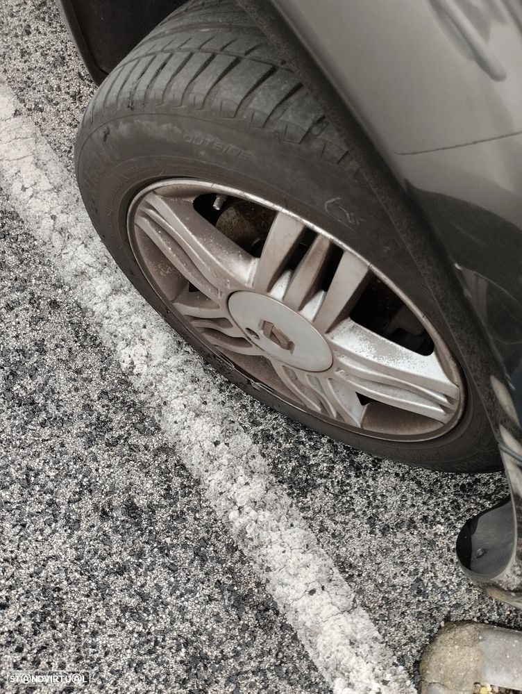 Renault Scénic 1.5 dCi Dynamique Luxe - 9