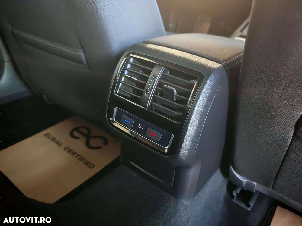 Volkswagen Passat Standard - 6