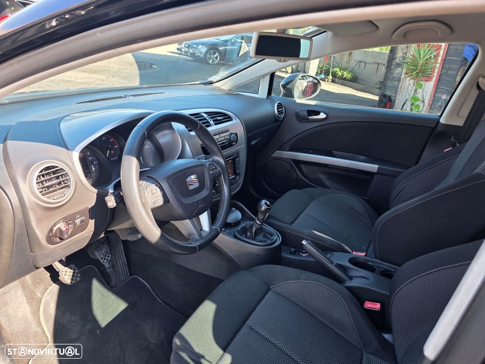 SEAT Leon 1.6 TDI Sport - 9