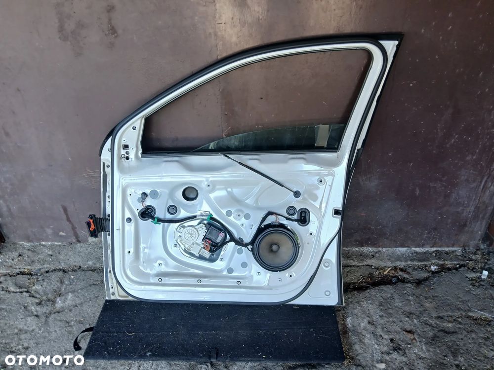 VW GOLF 5,6 KOMBI.DRZWI PRAWE PRZEDNIE KOMPLETNE LB9A - 2