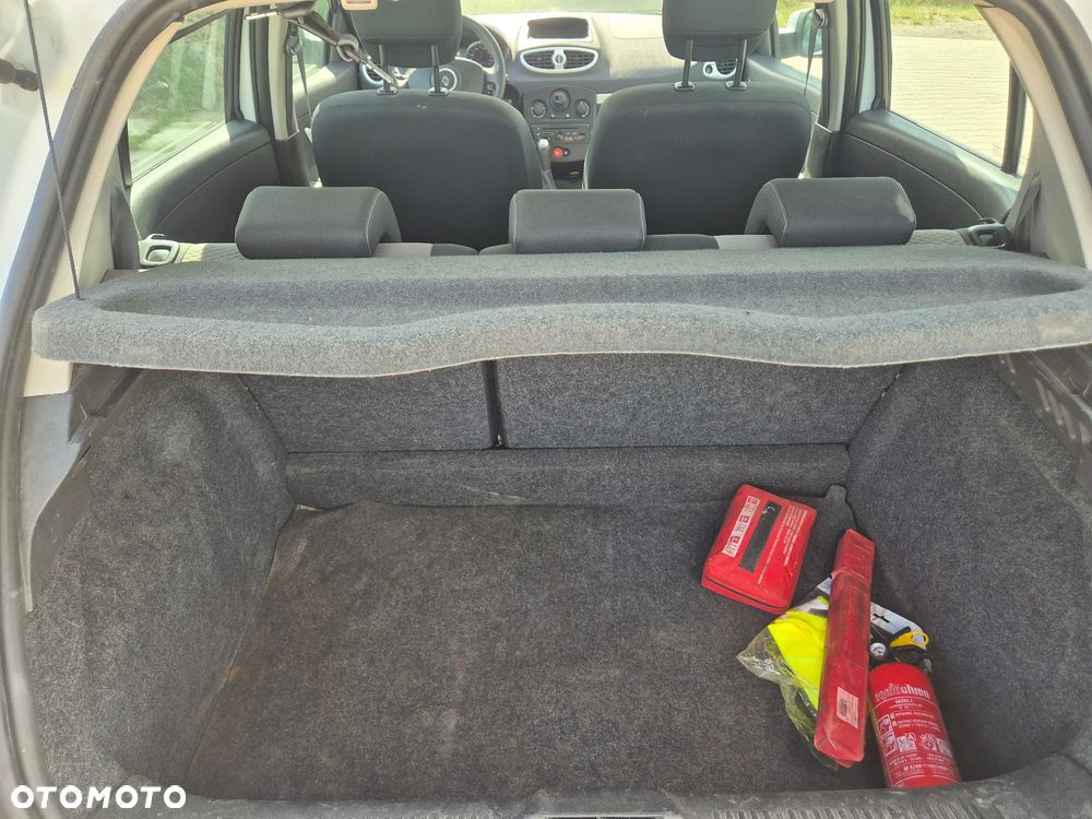 Renault Clio 1.5 dCi Authentique - 14