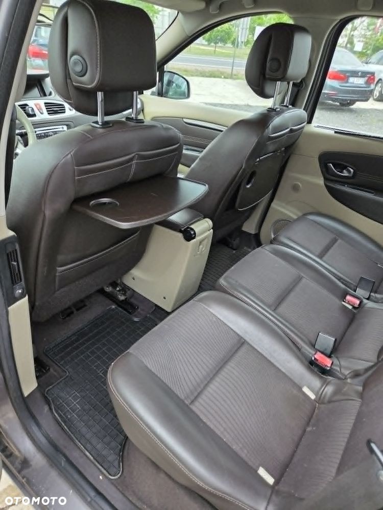 Renault Scenic - 13