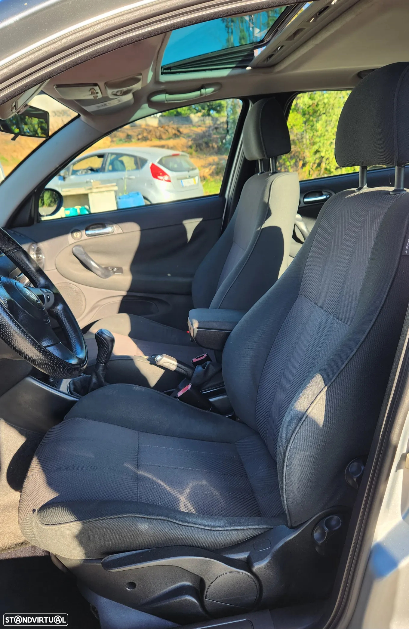 Alfa Romeo 147 1.6 TS Plus - 10