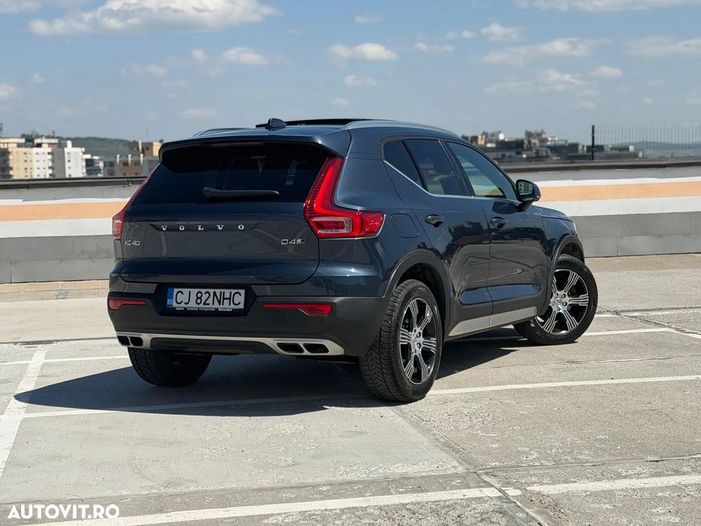 Volvo XC 40 D4 AWD Geartronic Inscription - 3