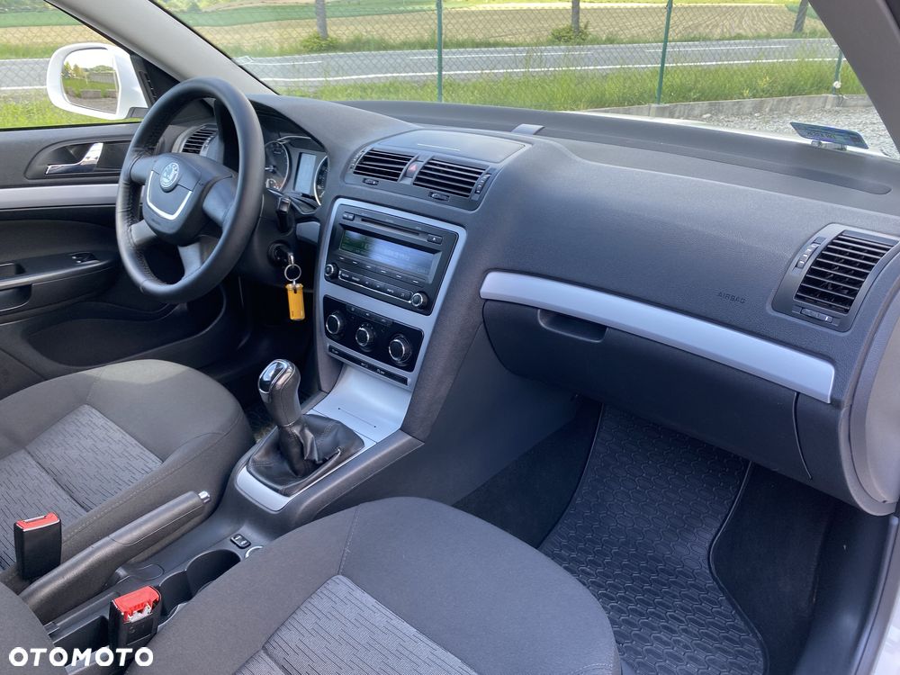 Skoda Octavia - 6