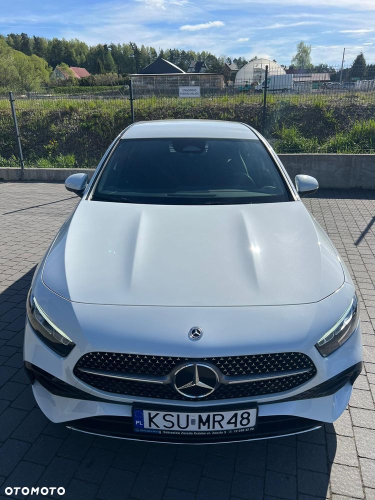 Mercedes-Benz Klasa A 200 AMG Line 7G-DCT - 4