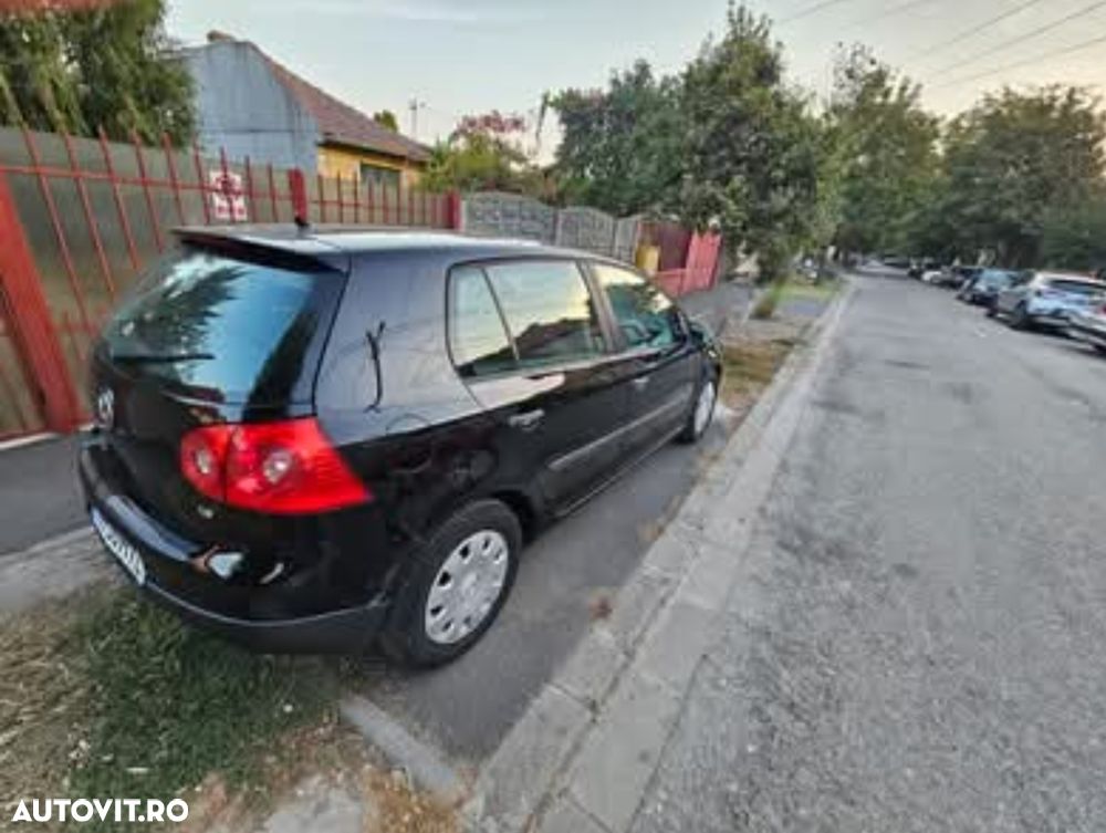 Volkswagen Golf 1.6 Comfortline - 3