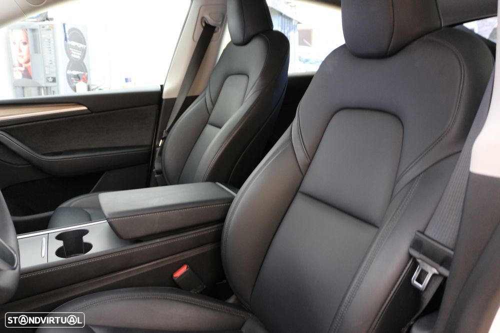 Tesla Model Y Long Range Tração Integral - 37