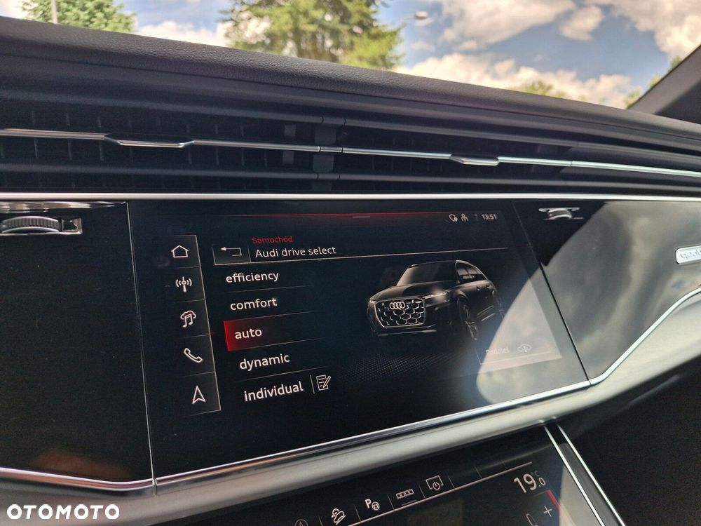 Audi Q7 - 24