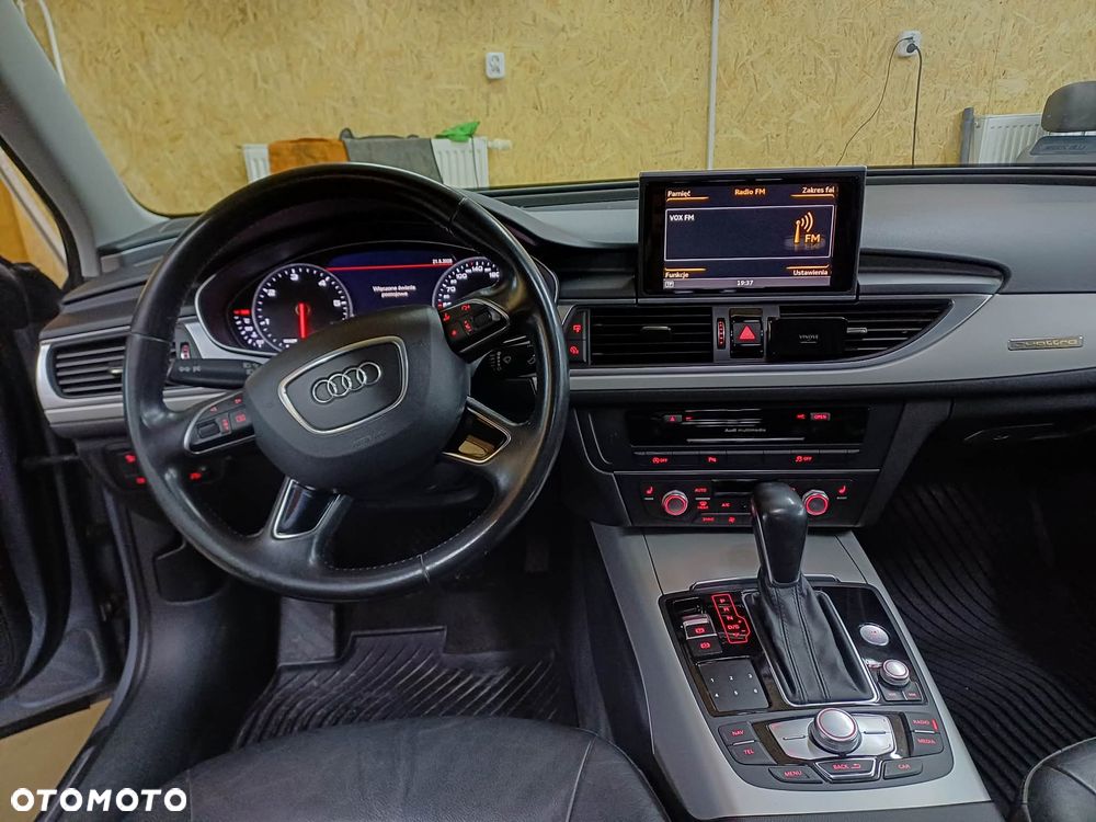Audi A6 Avant 3.0 TDI S tronic - 10