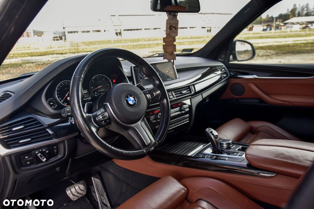 BMW X5 M M50d - 26