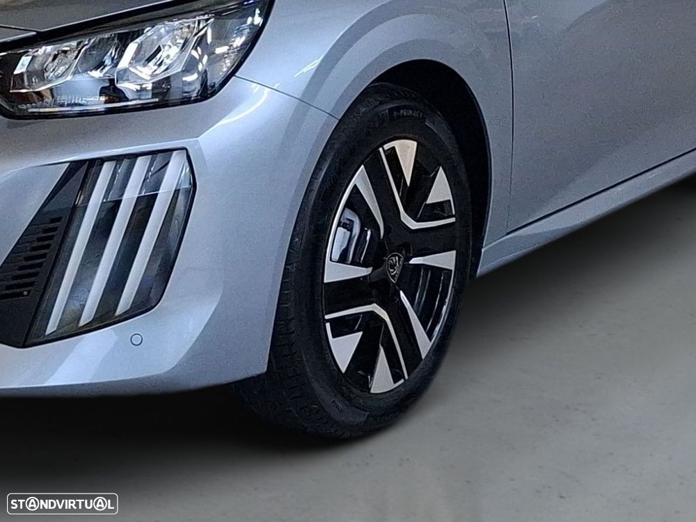 Peugeot 208 1.2 Edition - 4