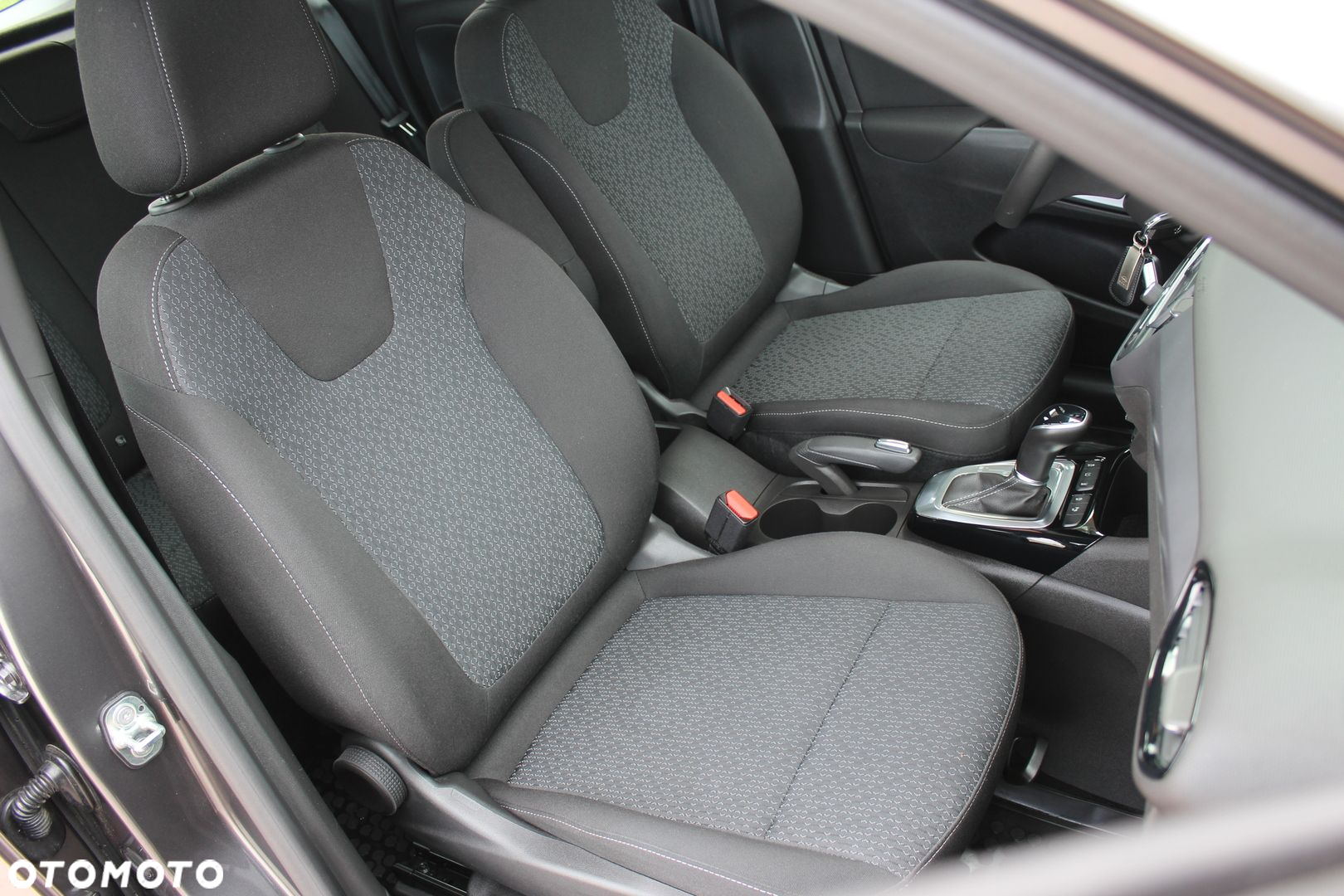 Opel Crossland - 12
