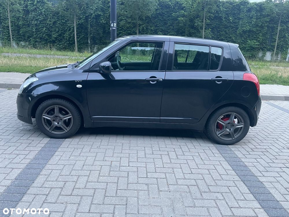 Suzuki Swift - 5