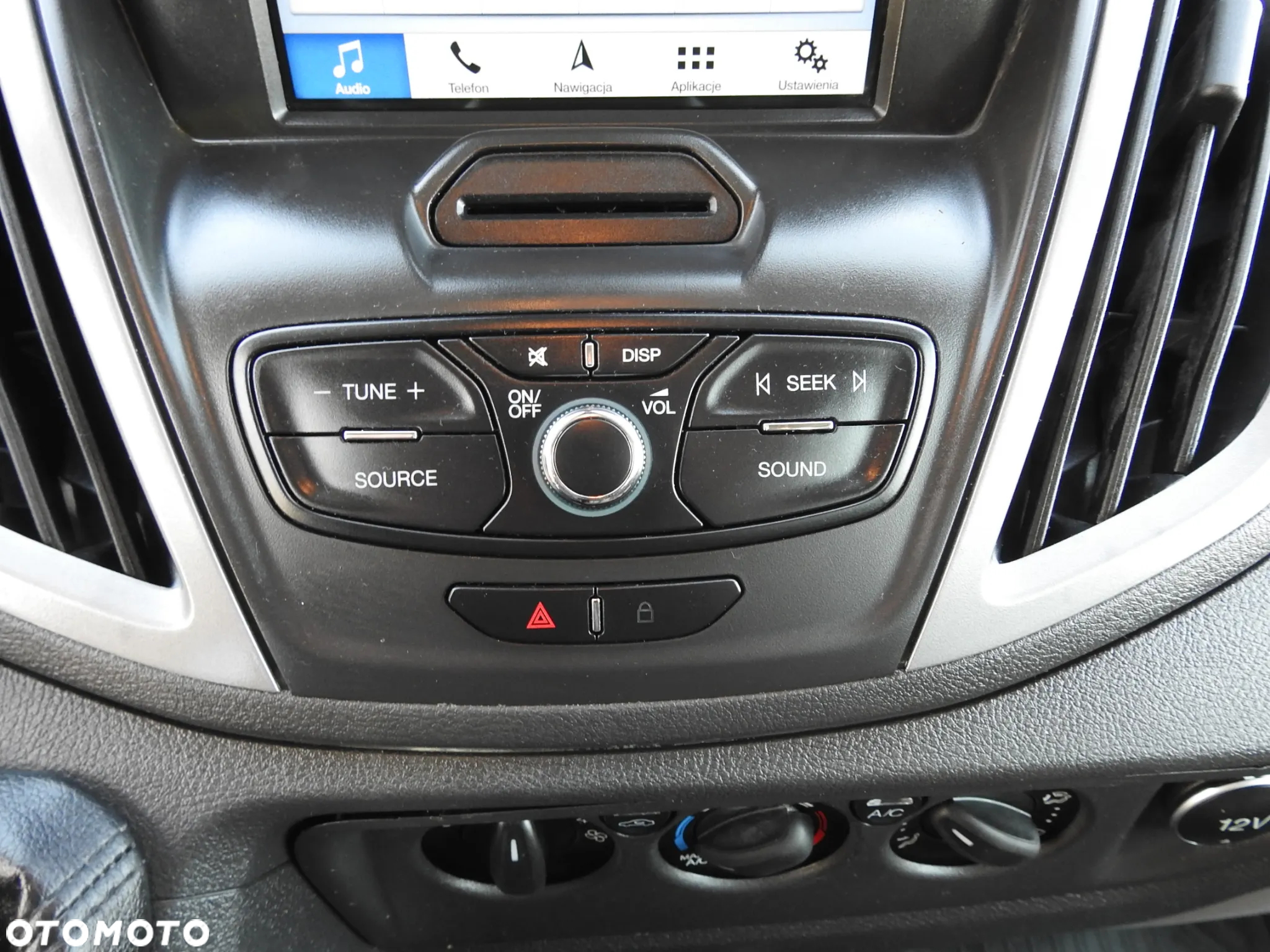 Ford TRANSIT  FURGON BRYGADÓWKA 6 MIEJSC TEMPOMAT NAWIGACJA LEDY KLIMATYZACJA 130KM [ D87143 ] - 31