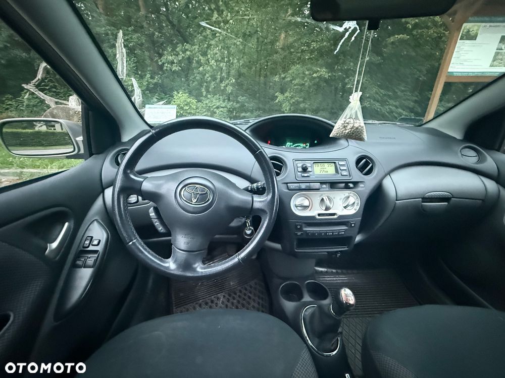 Toyota Yaris 1.3 Luna - 6