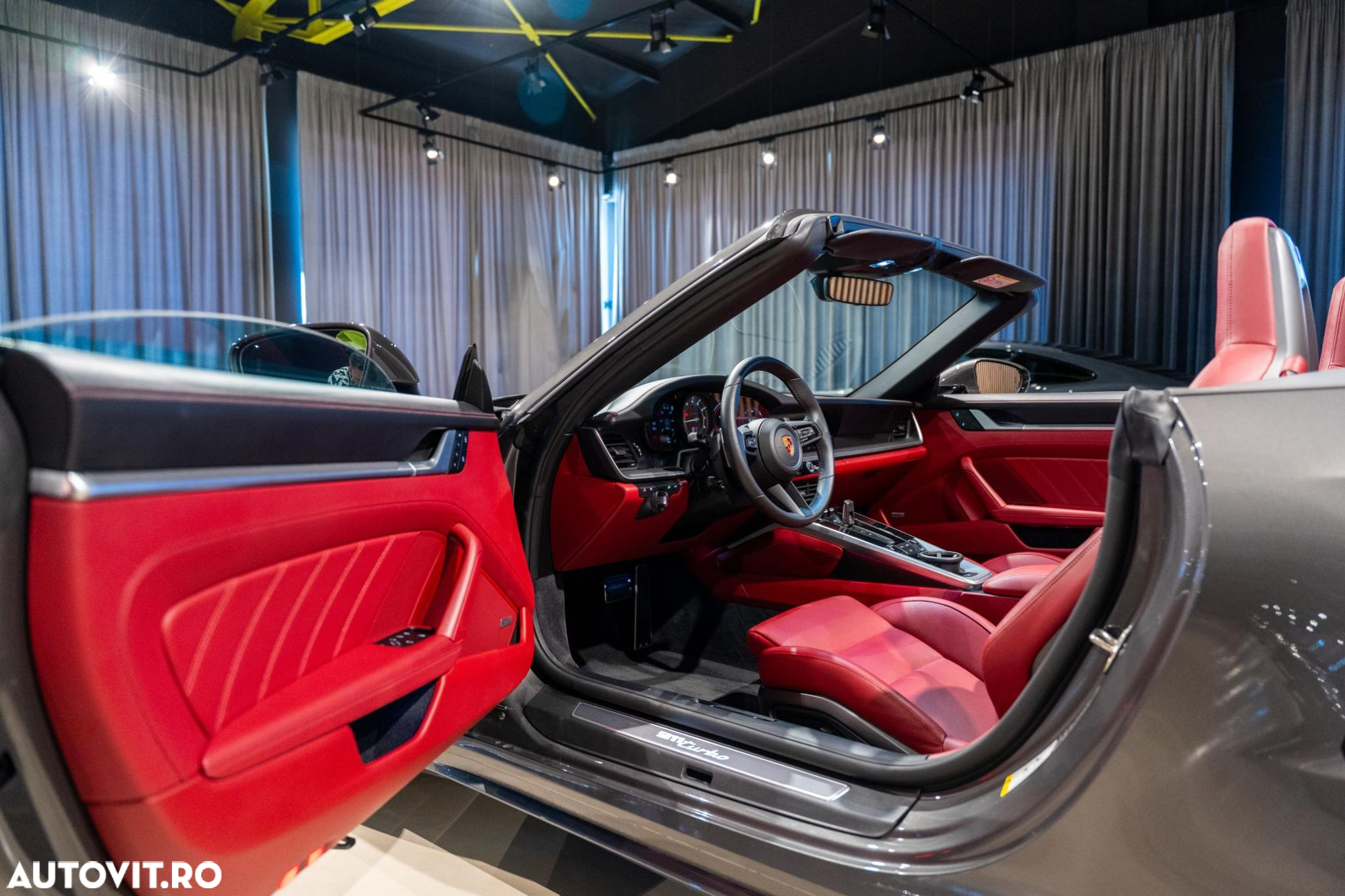 Porsche 911 - 25