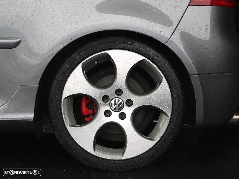 VW Golf 2.0 GTi - 9