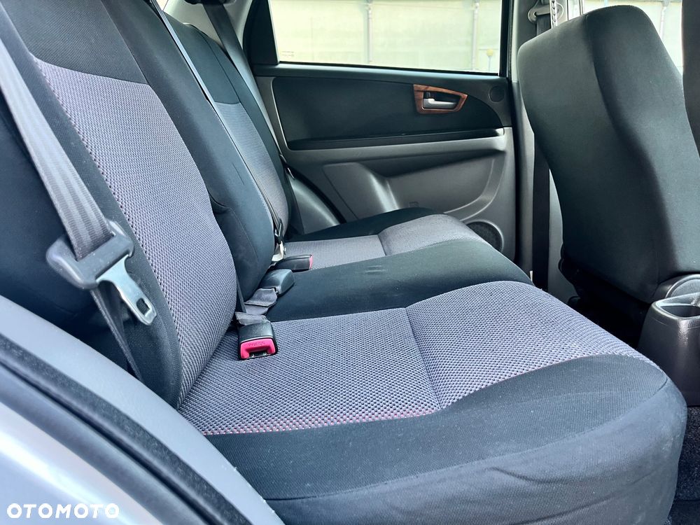 Suzuki SX4 1.6 GS / Premium - 14