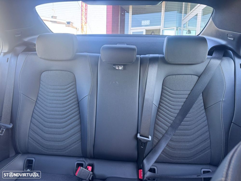 Mercedes-Benz A 180 Limousine d Business Solutions Aut. - 12