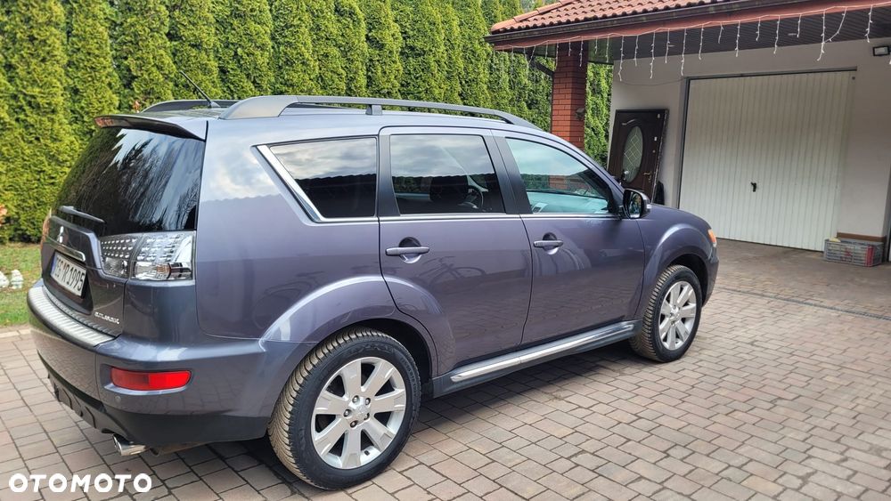 Mitsubishi Outlander 2.2 DI-D 4WD Invite - 2