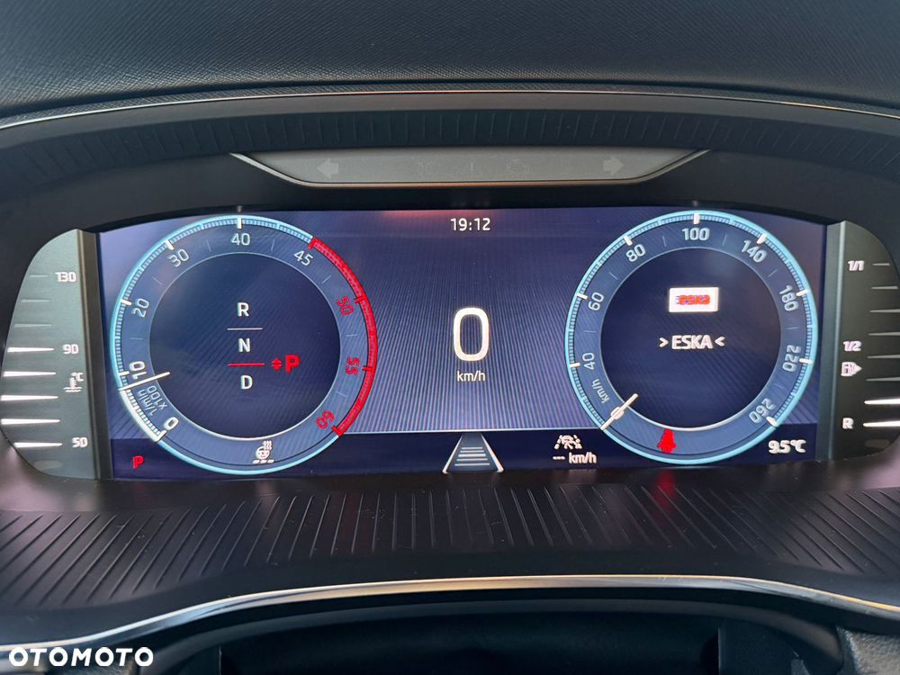 Skoda Octavia 2.0 TDI SCR 4x4 Style DSG - 29