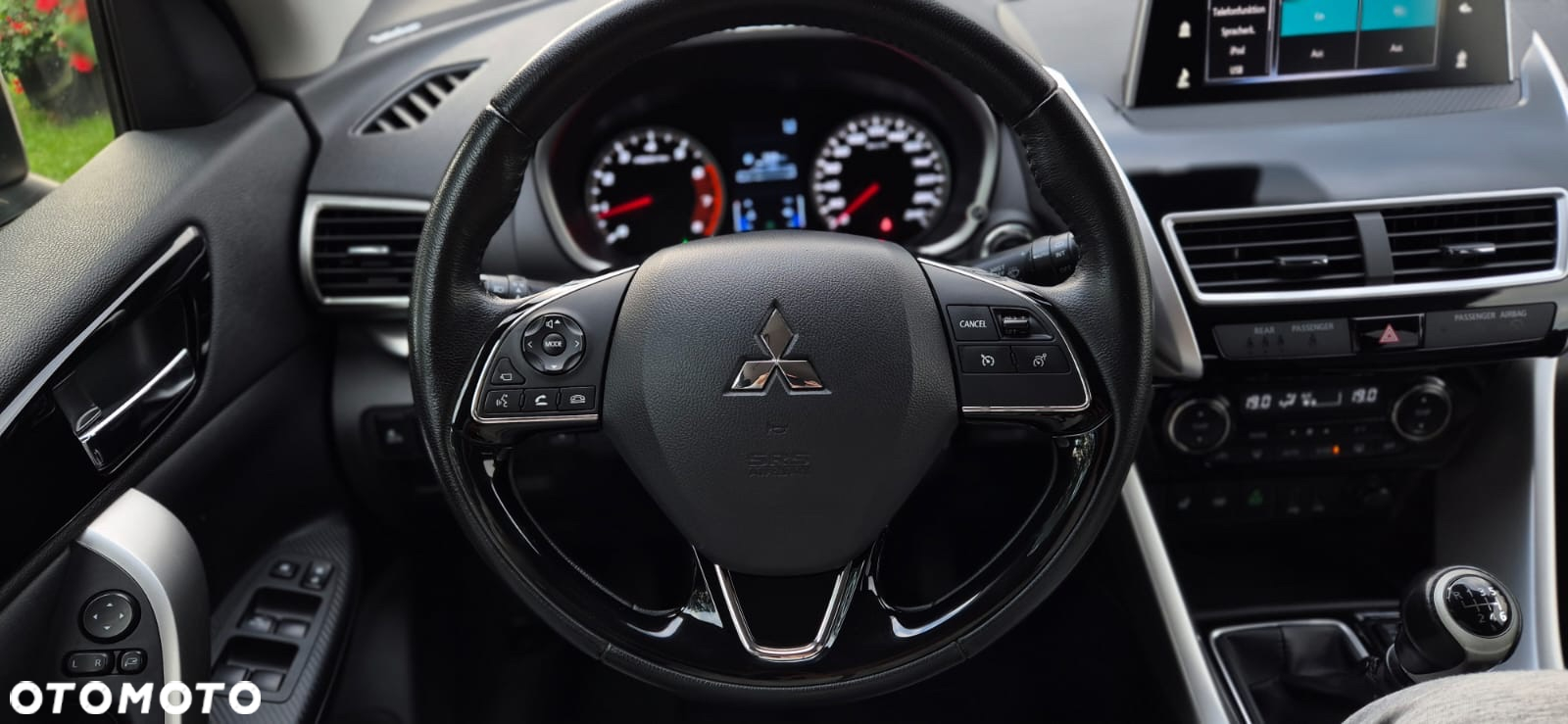 Mitsubishi Eclipse Cross - 29