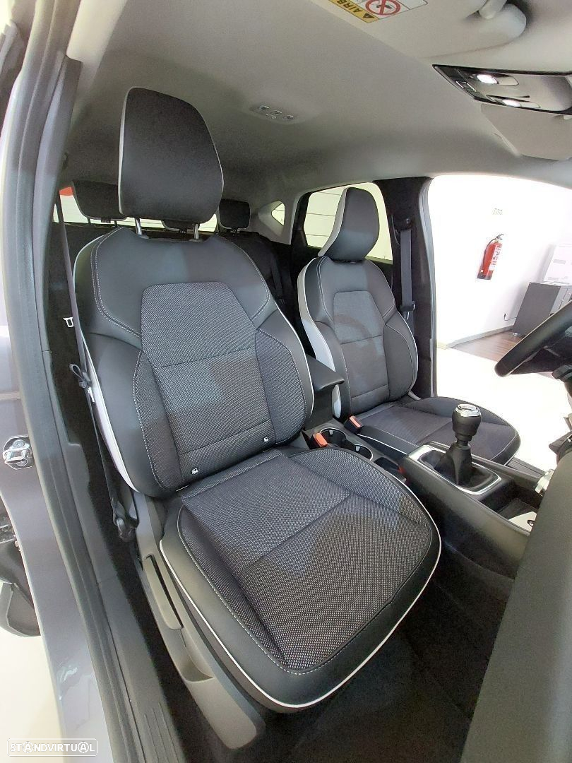 Renault Captur 1.0 TCe Intens - 12