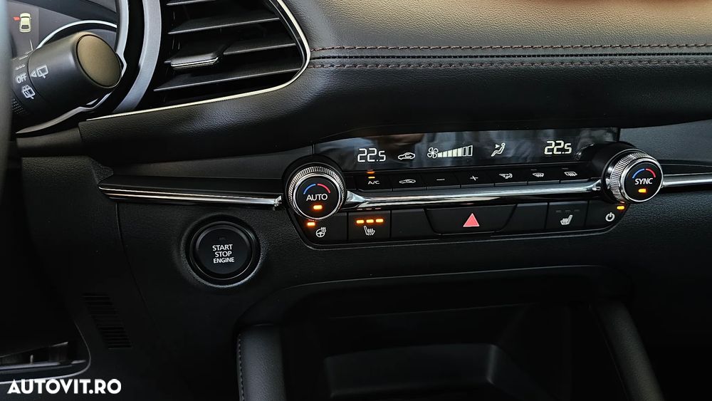 Mazda 3 e-Skyactiv X186 MHEV Center-Line - 27