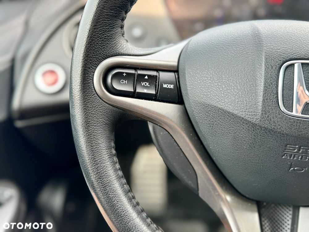 Honda Civic 1.8i-VTEC Sport - 23