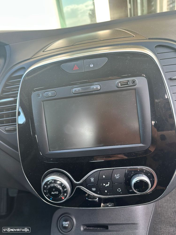 Renault Captur - 14