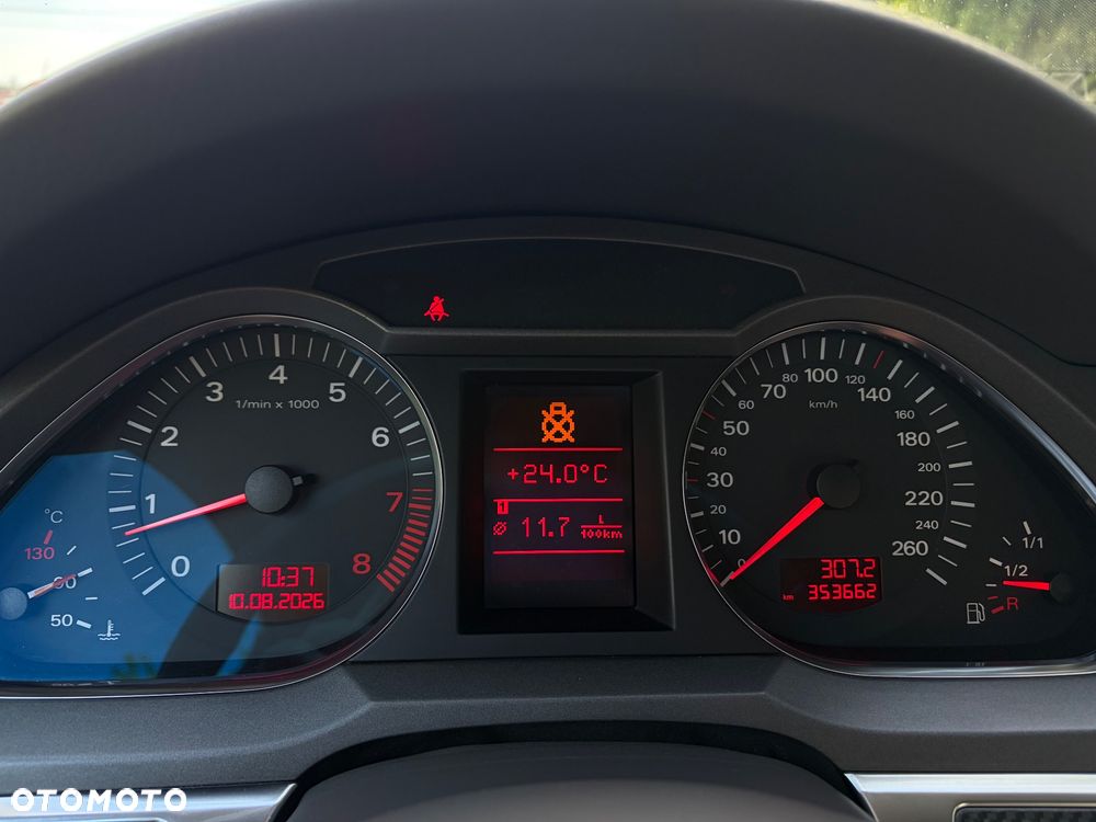 Audi A6 Limousine 2.4 - 37