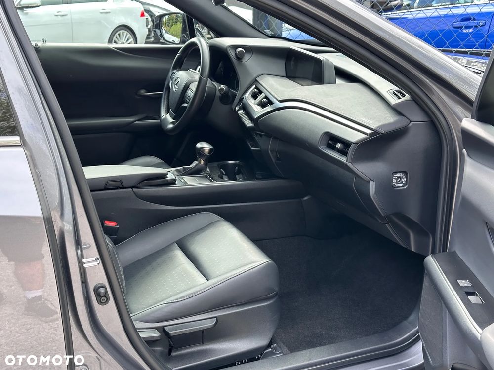 Lexus UX ver-250h-business-edition - 25