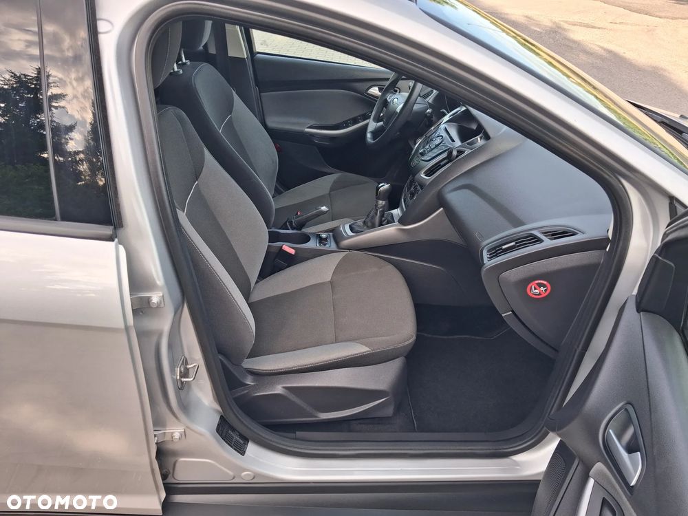 Ford Focus - 33
