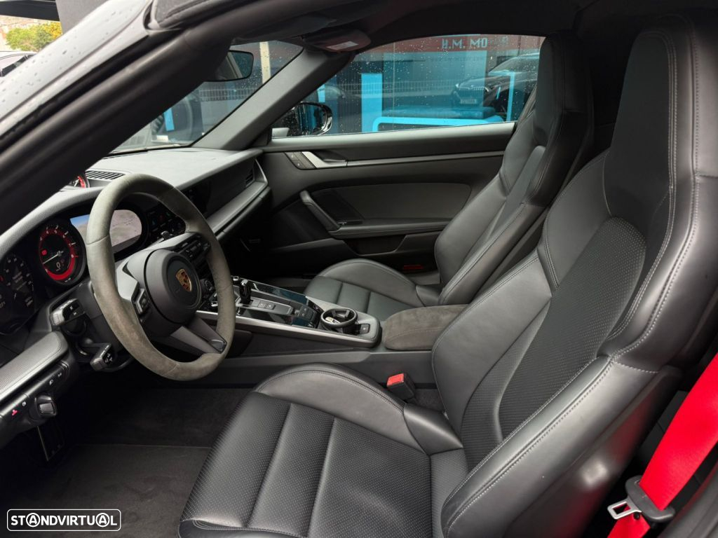 Porsche 911 (992) Targa 4 PDK - 15
