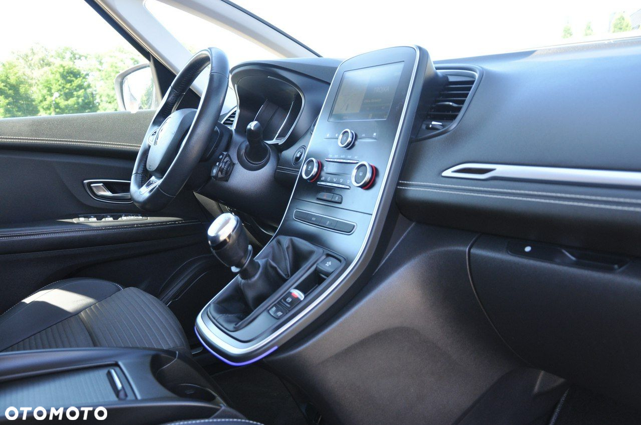 Renault Scenic ENERGY dCi 110 EXPERIENCE - 21