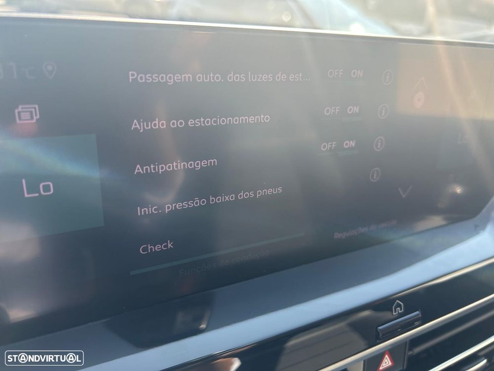 Citroën e-C4 50 kWh Shine - 18